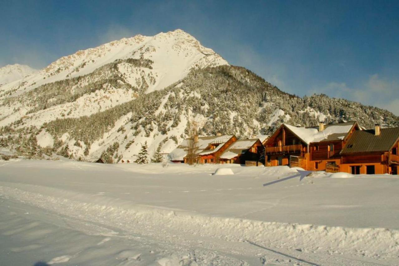 Le Gouroun Hameau Des Chazals Nevache Hautes Alpes Exterior foto